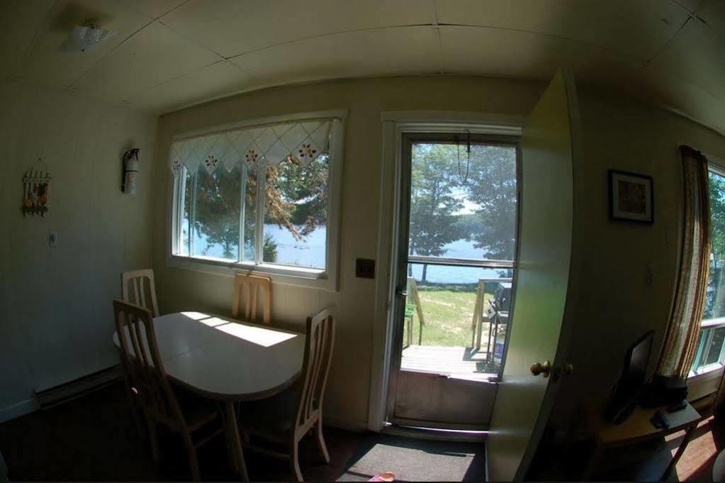 Muskoka Shores Cottages ميناء كارلينج المظهر الخارجي الصورة